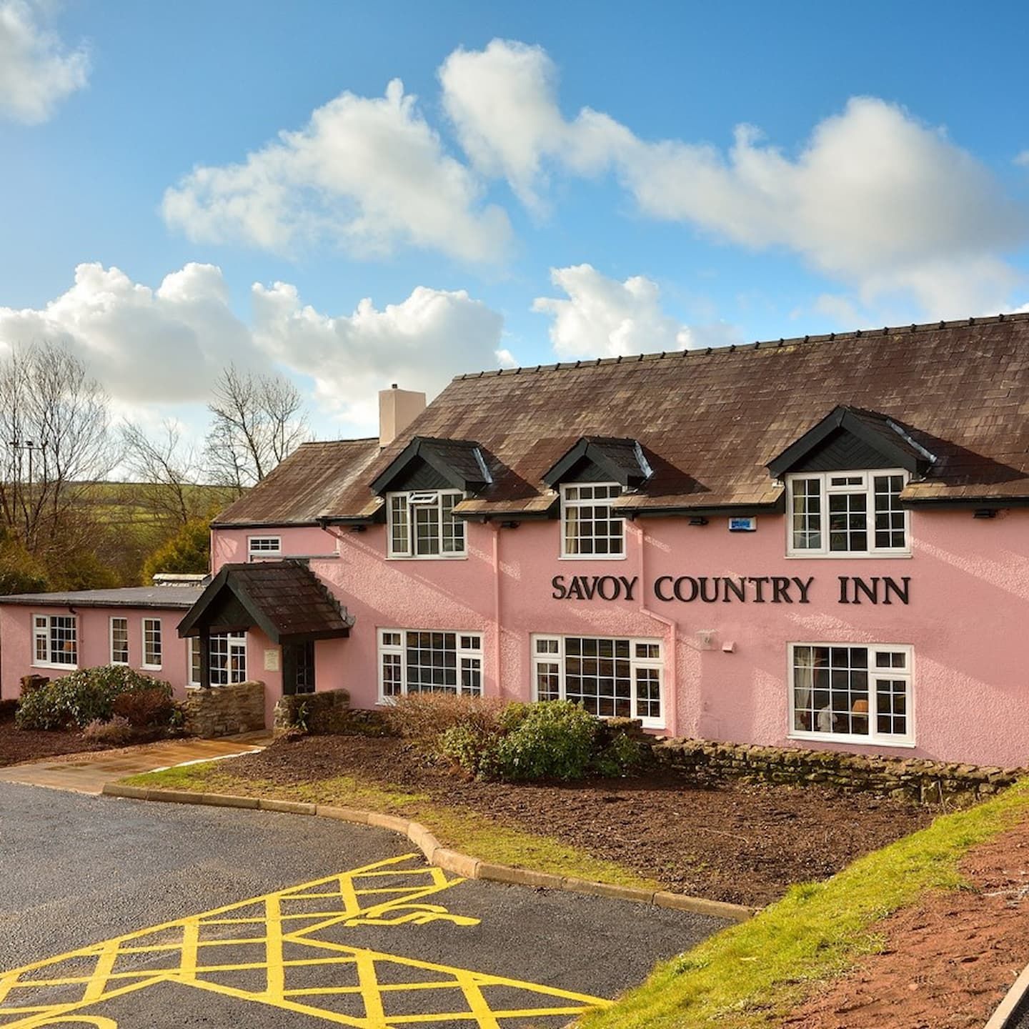 Good food & great times at The Savoy Country Inn Carmarthenshire